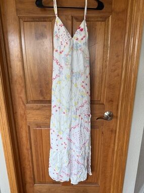 Hollister Floral White Maxi Slip Dress with Pink & Yellow flowers 🌺 size small